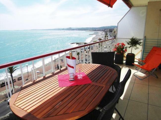 Cros De Cagnes Apartment ภายนอก รูปภาพ